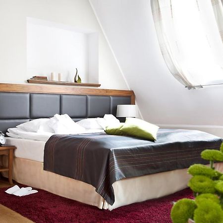 Hotel Zamek Lubliniec Bagian luar foto